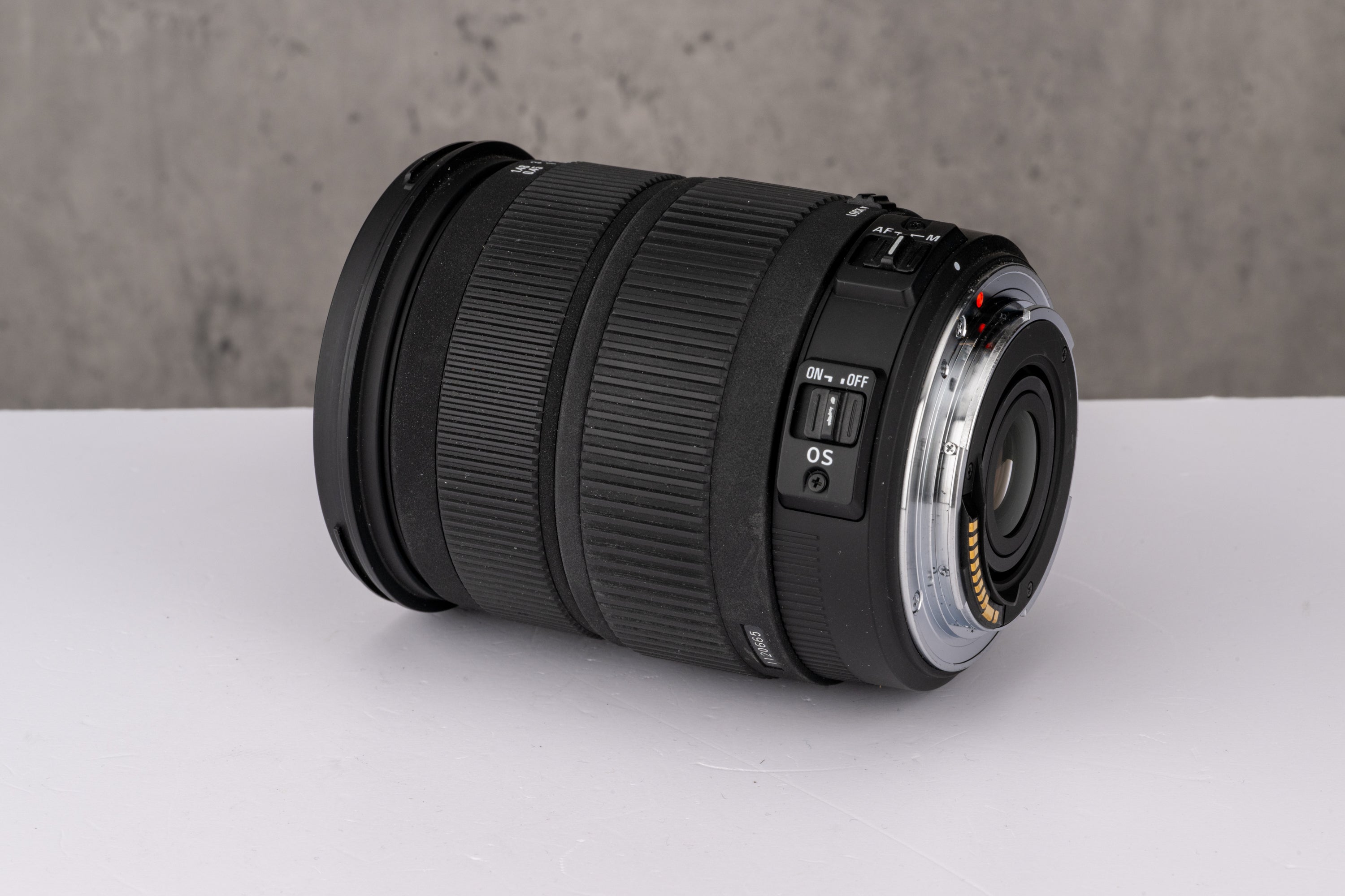 Used Canon EF-S fit Sigma 18-200mm f/3.5-6.3 DC OS