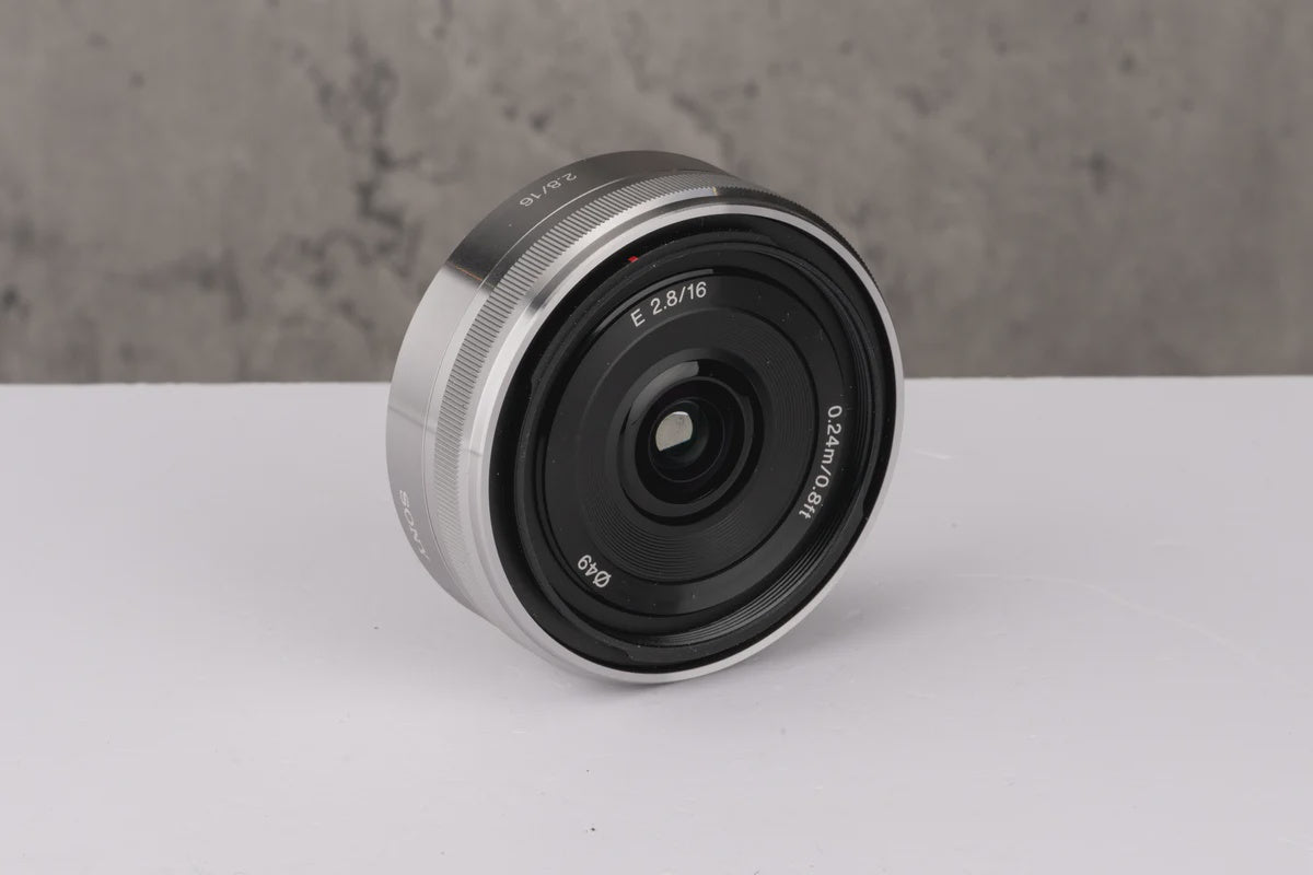 Used Sony E 16mm f/2.8 Mirrorless Camera Lens