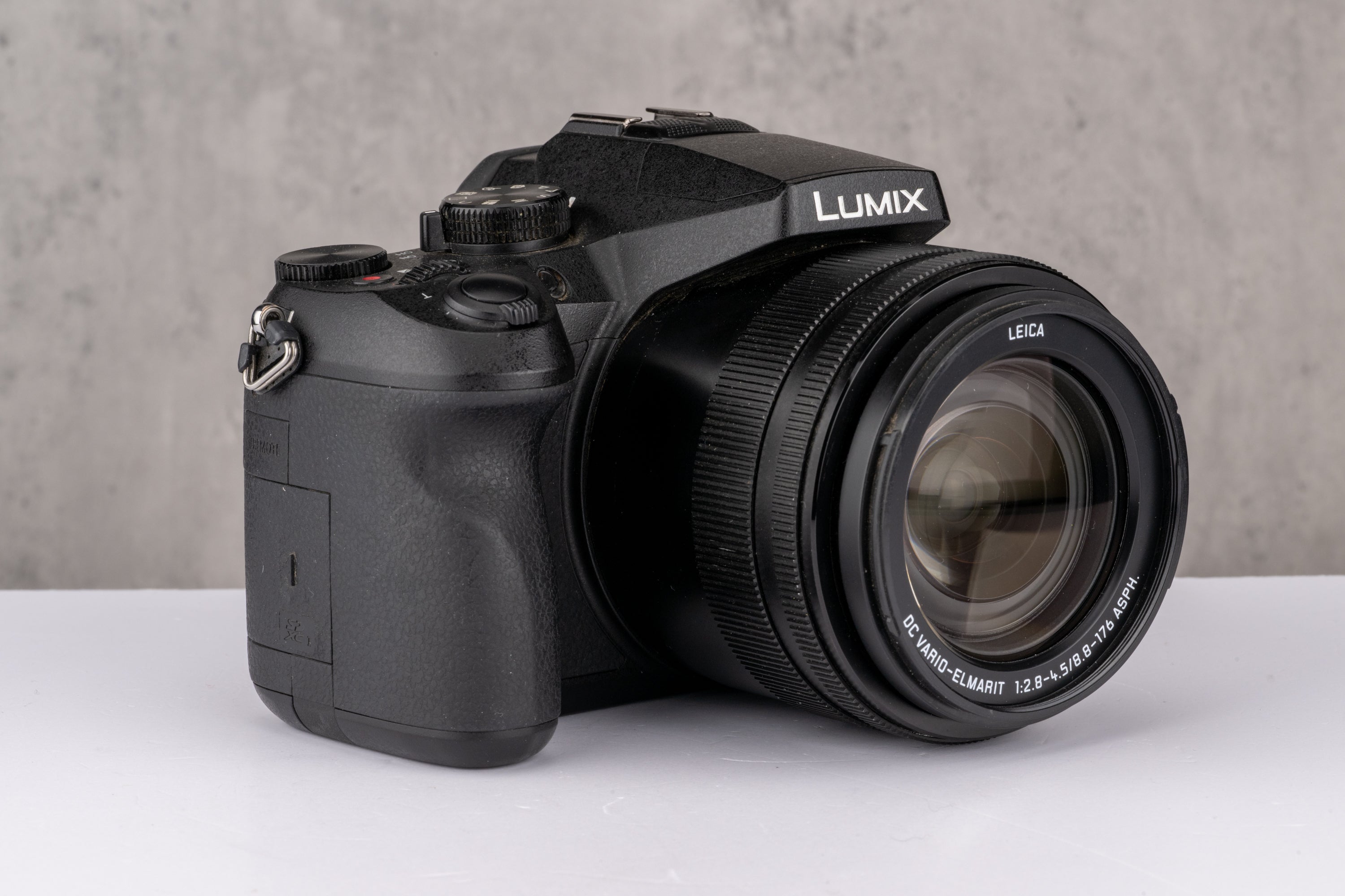 Used Panasonic Lumix FZ1000 Bridge Camera