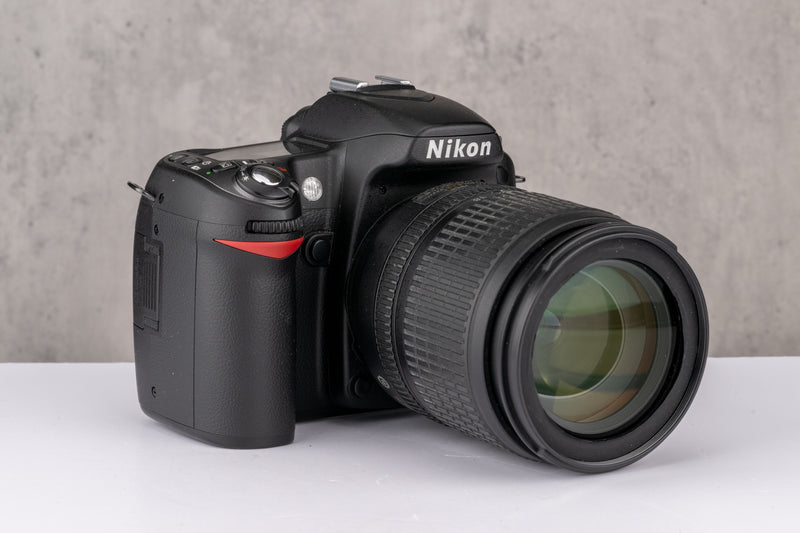 Used Nikon D90 & 18-105mm VR