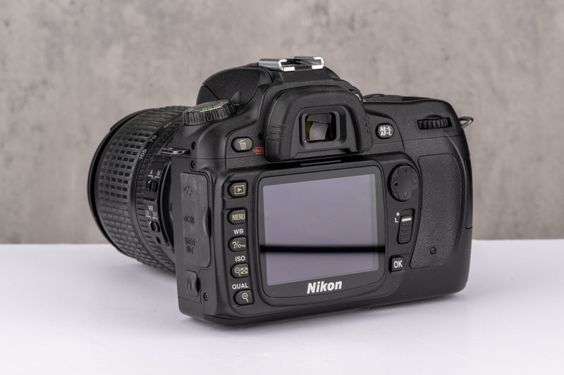Used Nikon D90 & 18-105mm VR
