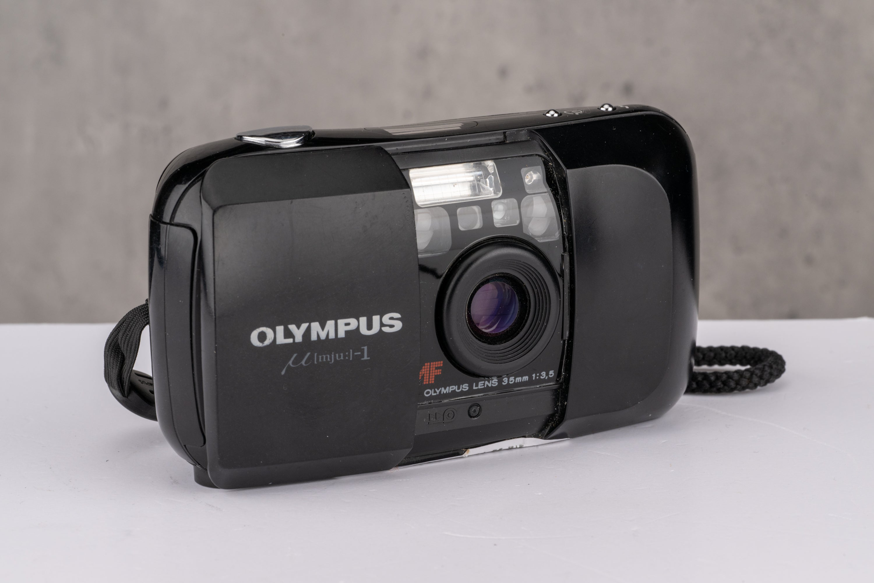 Used Olympus mju i