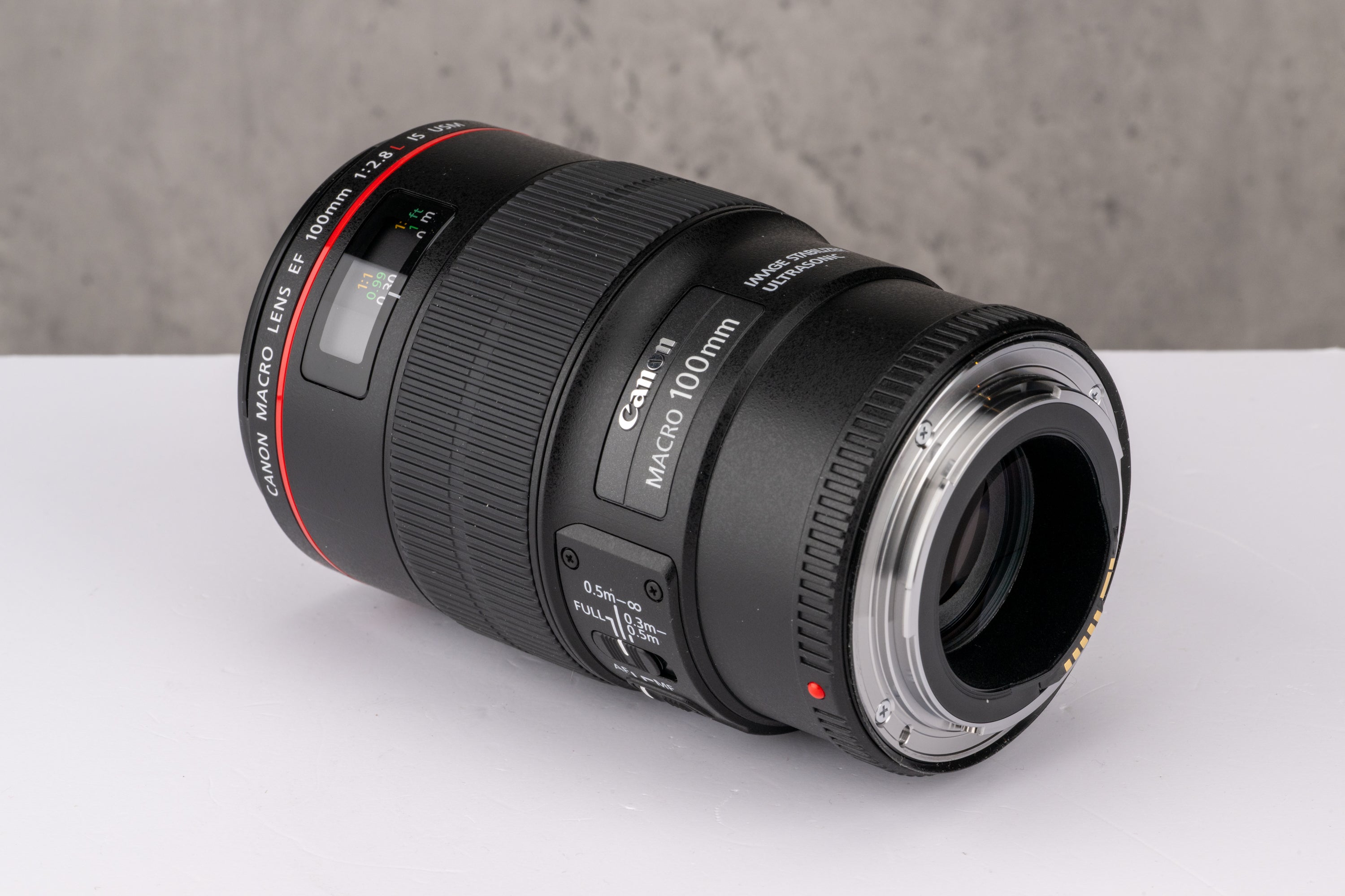 Used Canon EF 100mm f/2.8 L IS USM