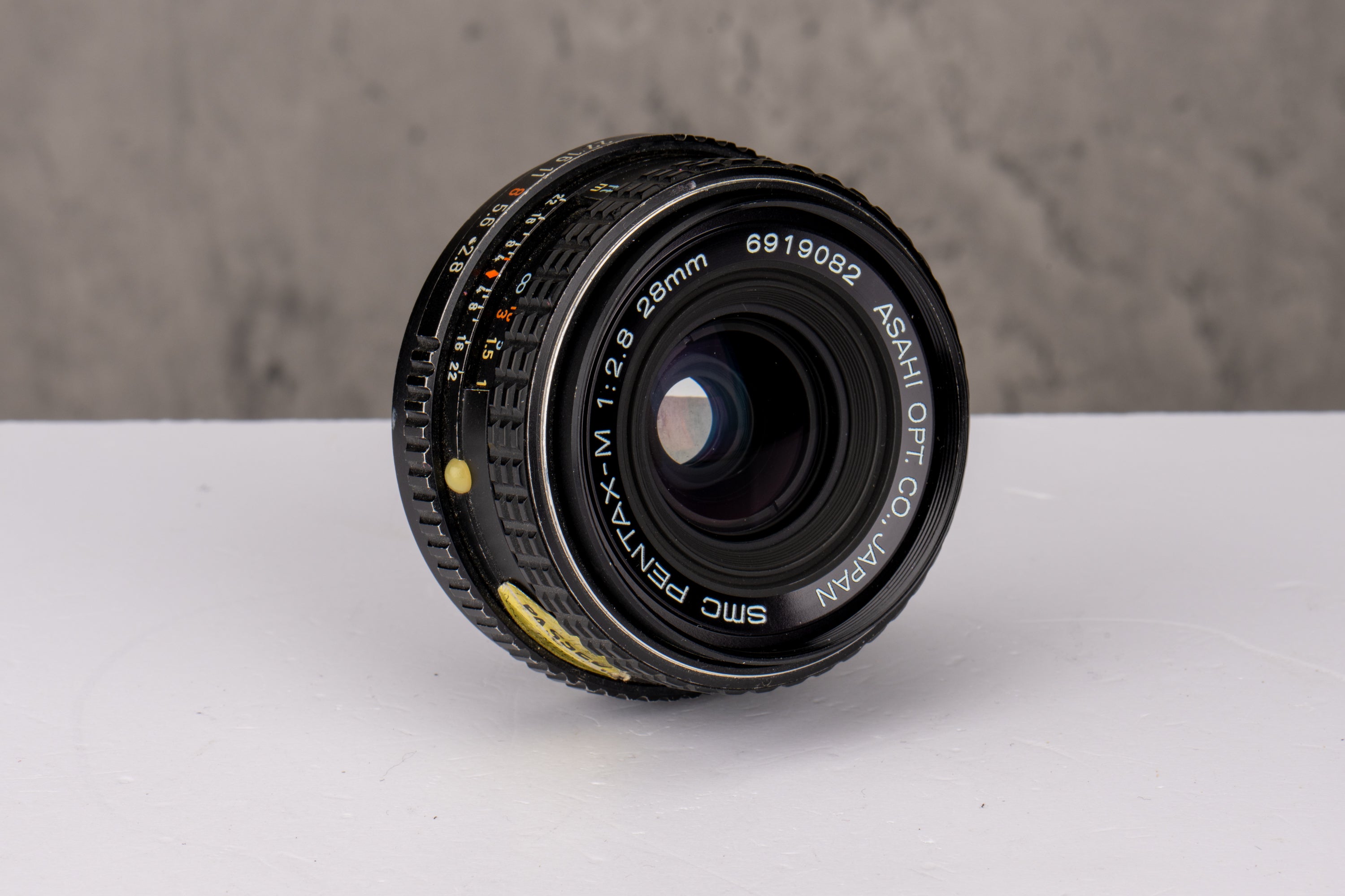 Pentax-M 28mm f/2.8 SMC