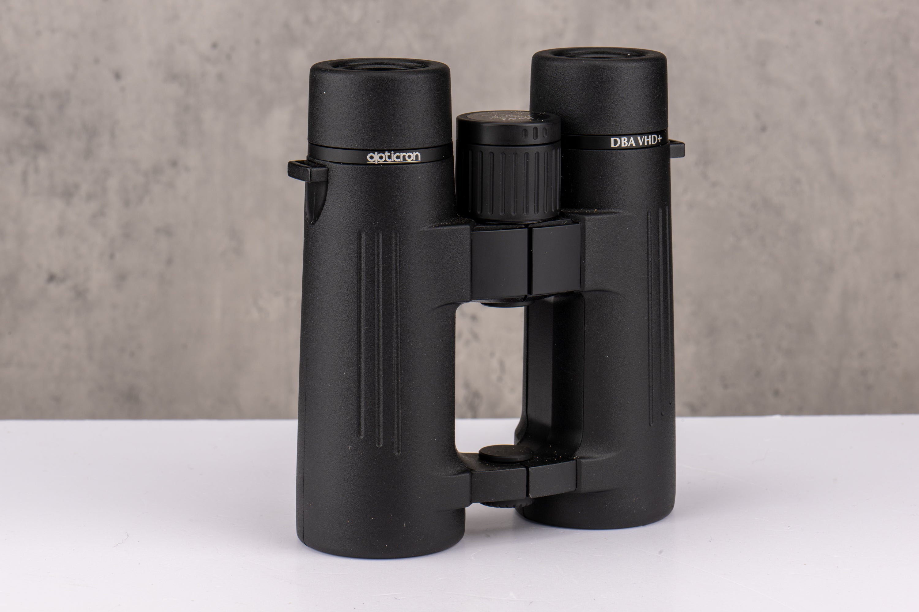 Used Opticron 8x42 DBA VHD+ Binoculars