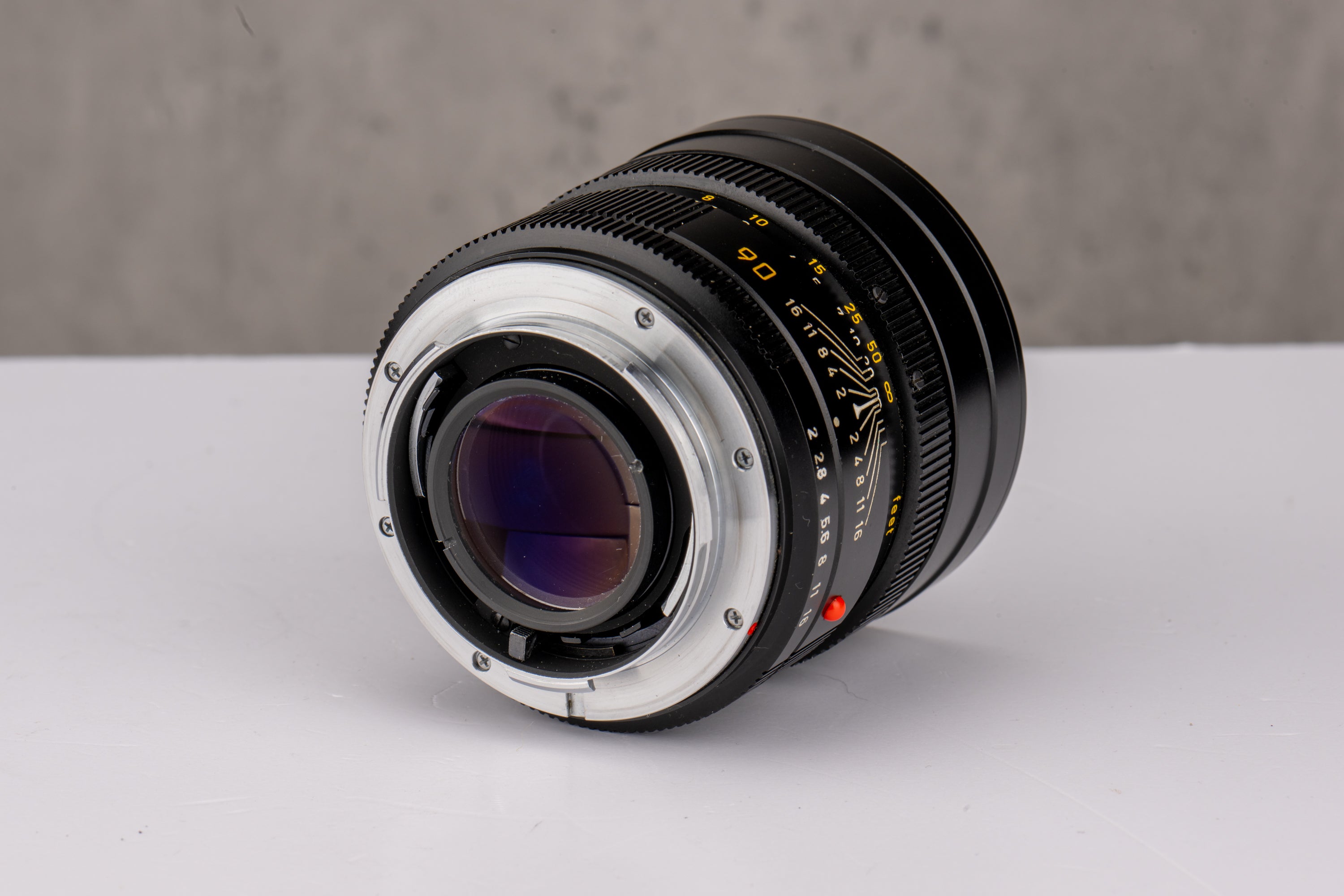 Used Leica R 90mm f/2 Summicron-R