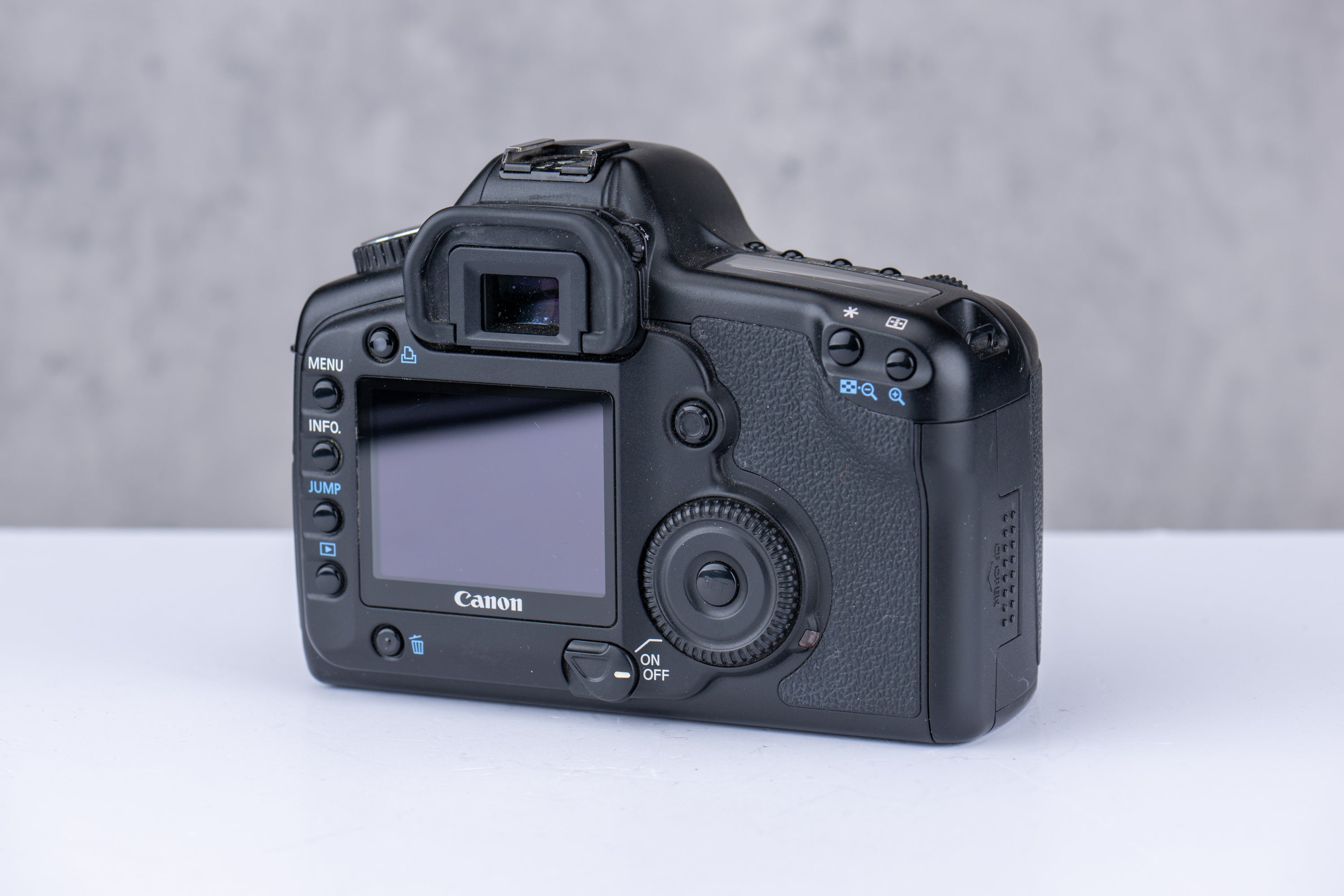 Used Canon EOS 5D  Digital SLR Body