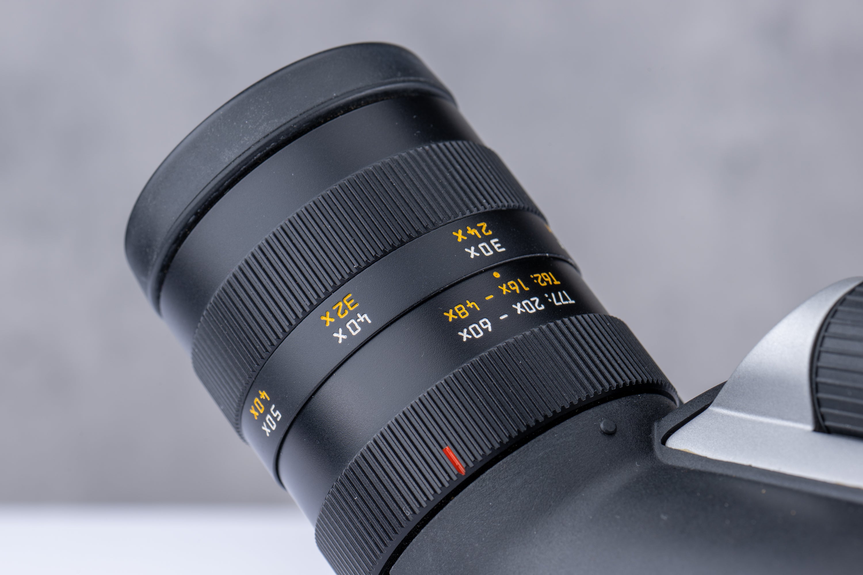 Used Leica APO-Televid 62 & 16-48x Angled Spotting Scope