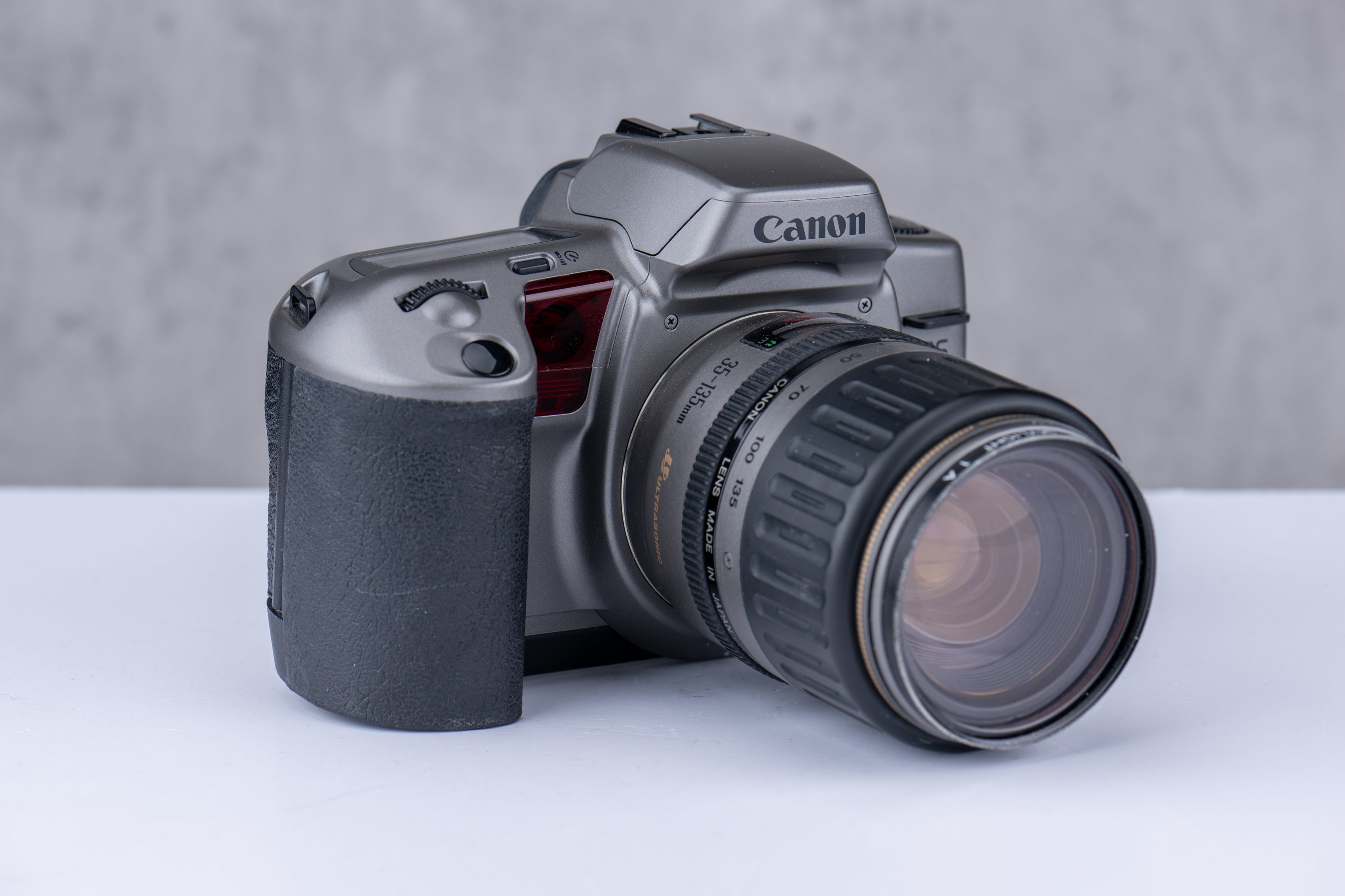 Used Canon EOS10 + 35-135MM 35MM SLR CAMERA - Commemorative EDITION