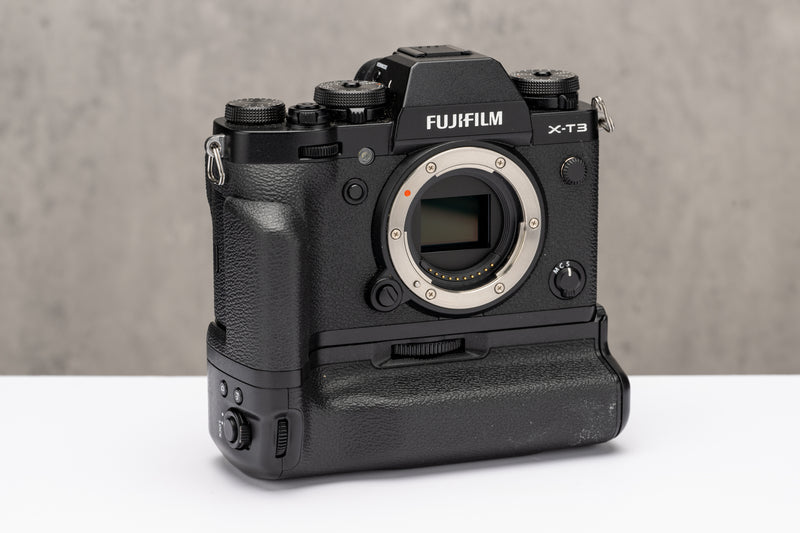 Used Fujifilm X-T3 Body & VG-XT3 Battery Grip