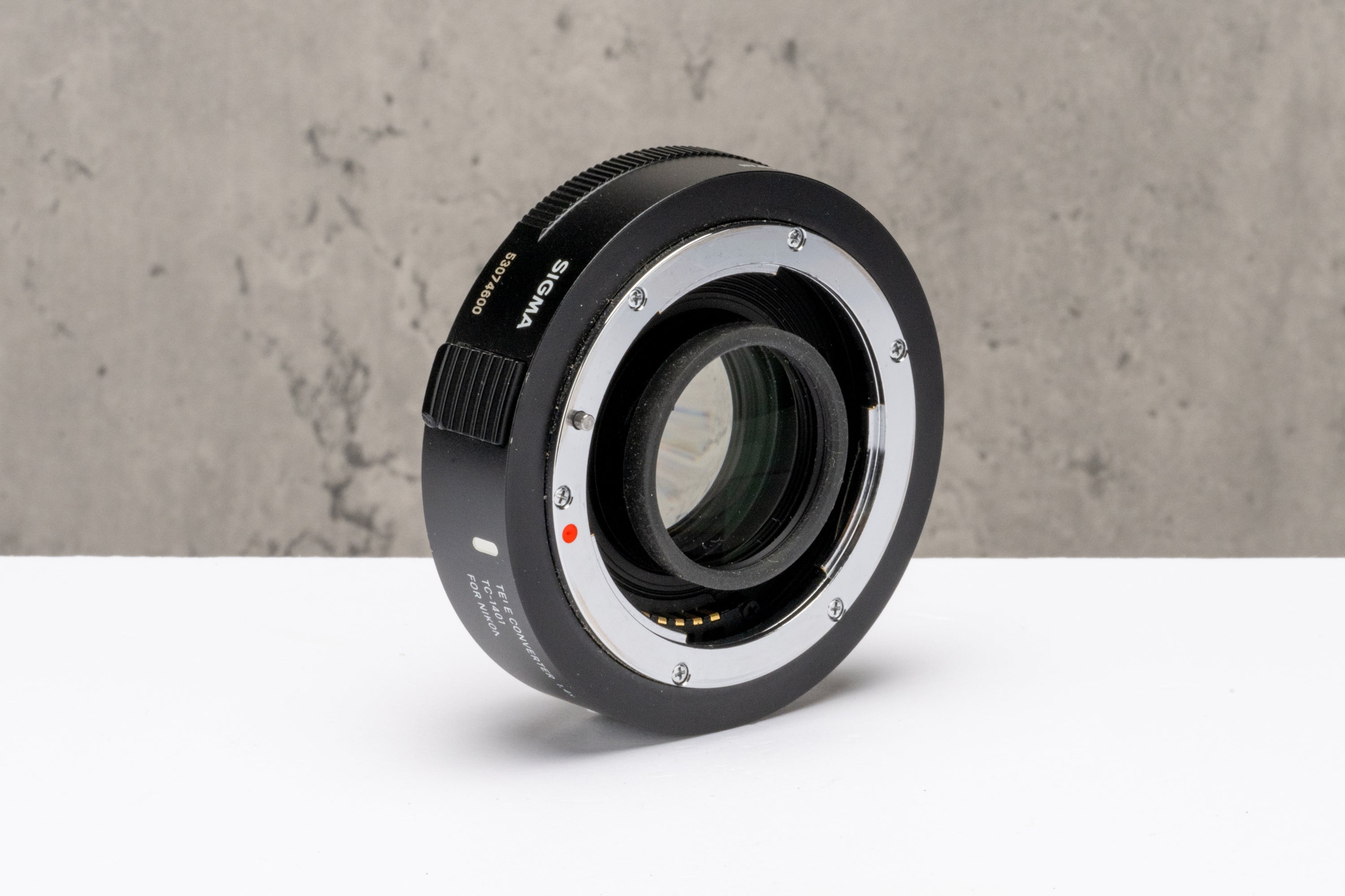 Used Sigma 150-600mm f/5-6.3 Contemporary Nikon Fit Lens & 1.4x TC-1401