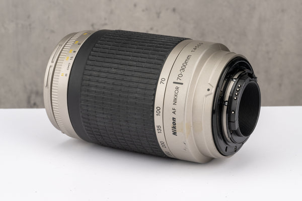 Used Nikon AF Nikkor 70-300mm f/4-5.6 G Silver