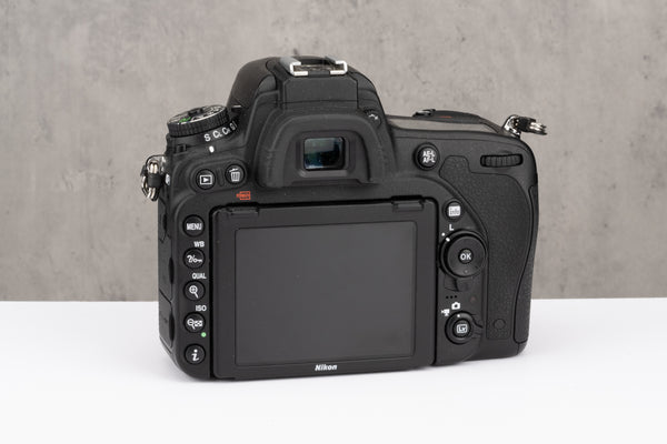 Used Nikon D750 Digital SLR Camera Body
