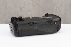 Used Nikon MB-D17 Battery Grip (Nikon D500)