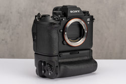 Used Sony a9 III Body + VG-C5 Vertical Grip