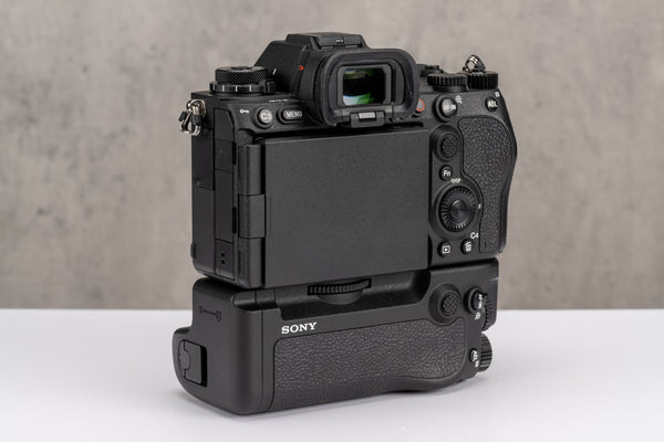 Used Sony a9 III Body + VG-C5 Vertical Grip