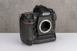 Used Nikon D5 (Dual XQD) DSLR Camera Body