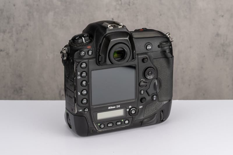 Used Nikon D5 (Dual XQD) DSLR Camera Body