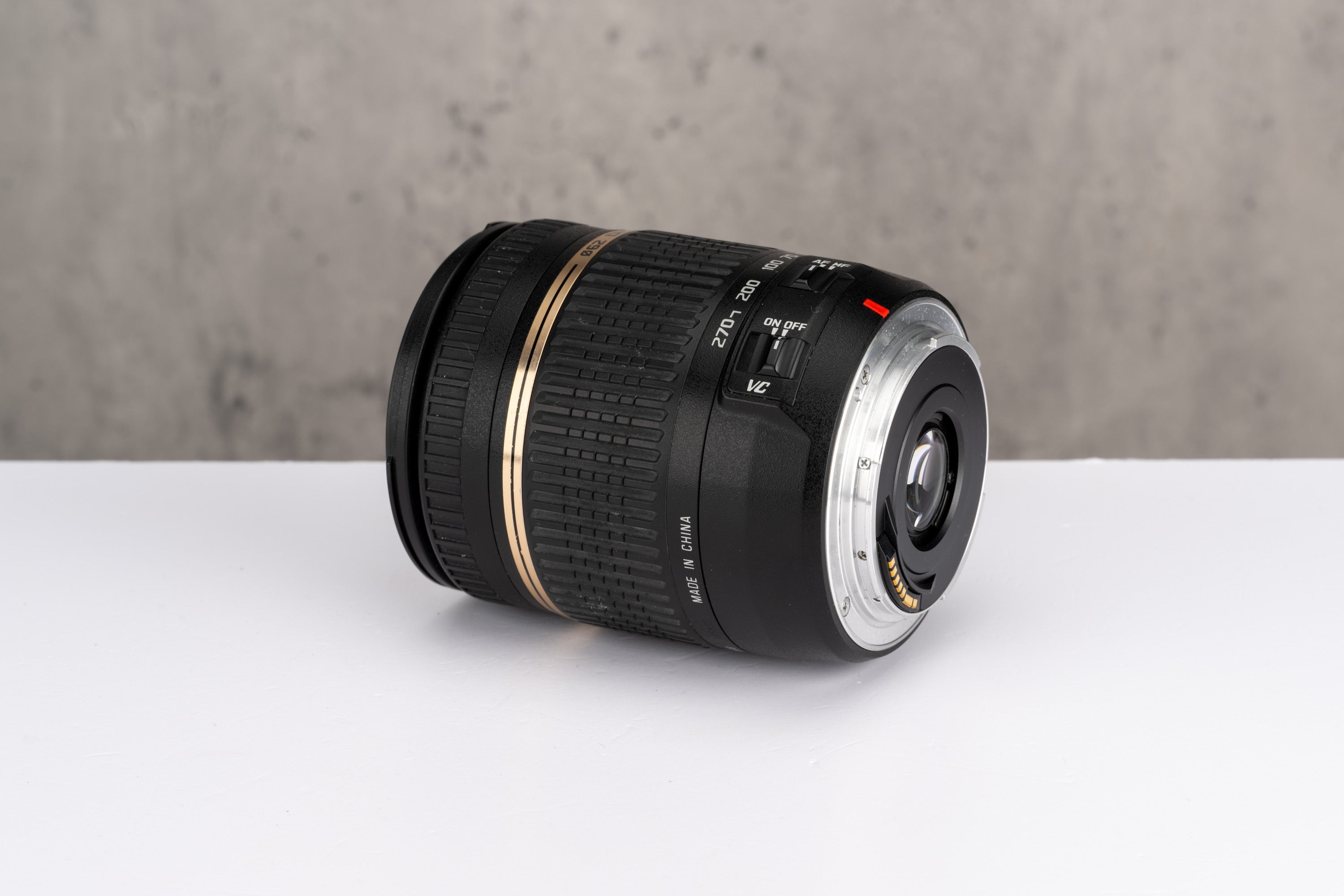 Used Tamron 18-270mm f/3.5-6.3 Di II VC PZD Canon EF-S Fit
