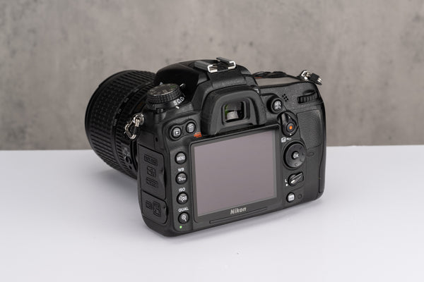 Used Nikon D7000 + 18-105mm VR