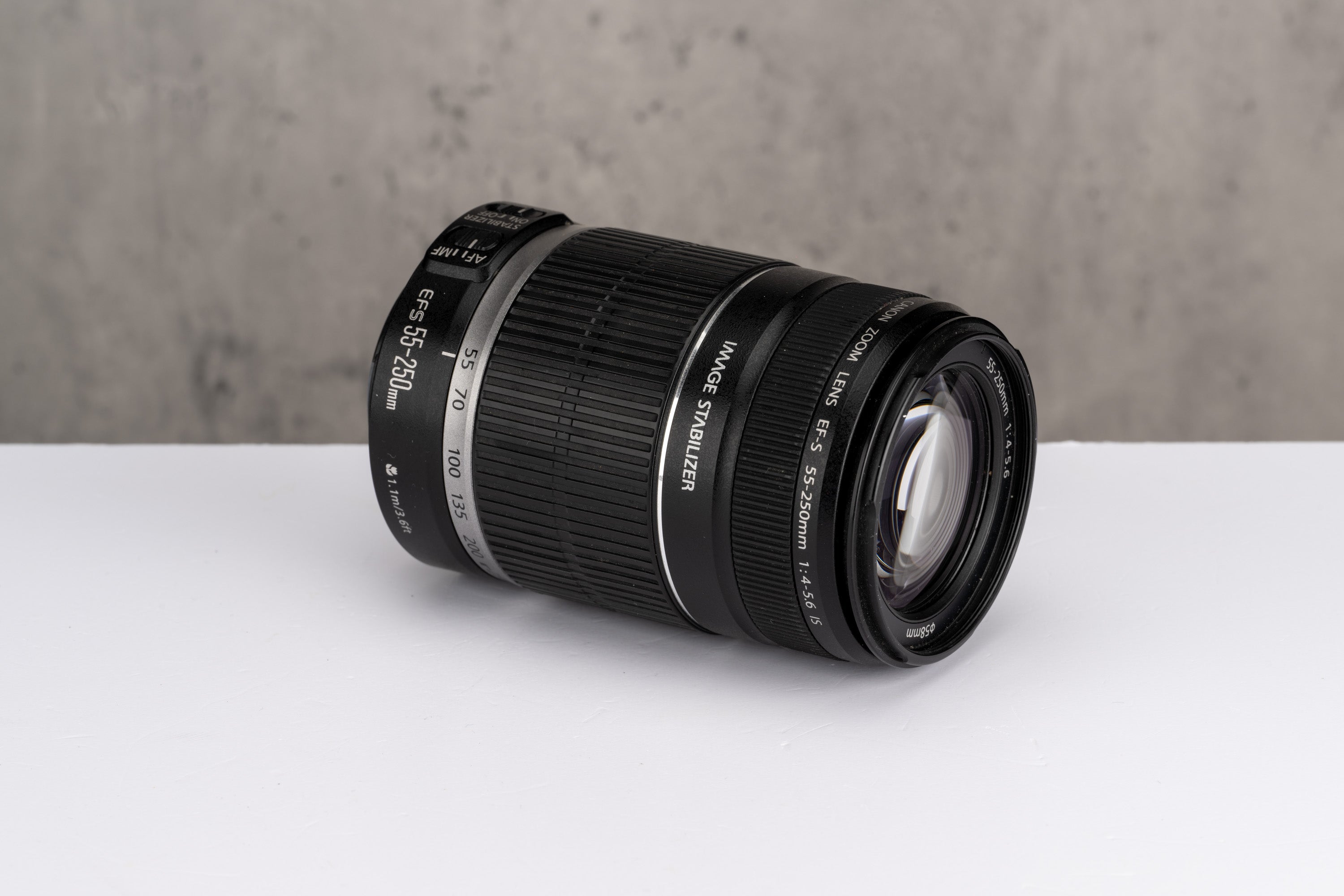 Used Canon EF-S 55-250mm f/4-5.6 IS Lens