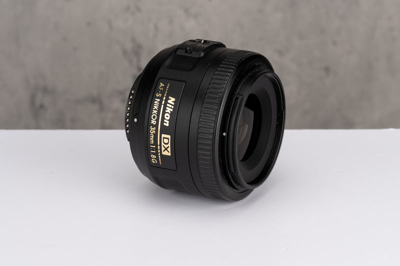 Used Nikon AF-S 35mm f/1.8G DX