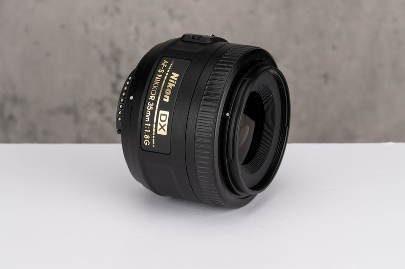 Used Nikon AF-S 35mm f/1.8G DX