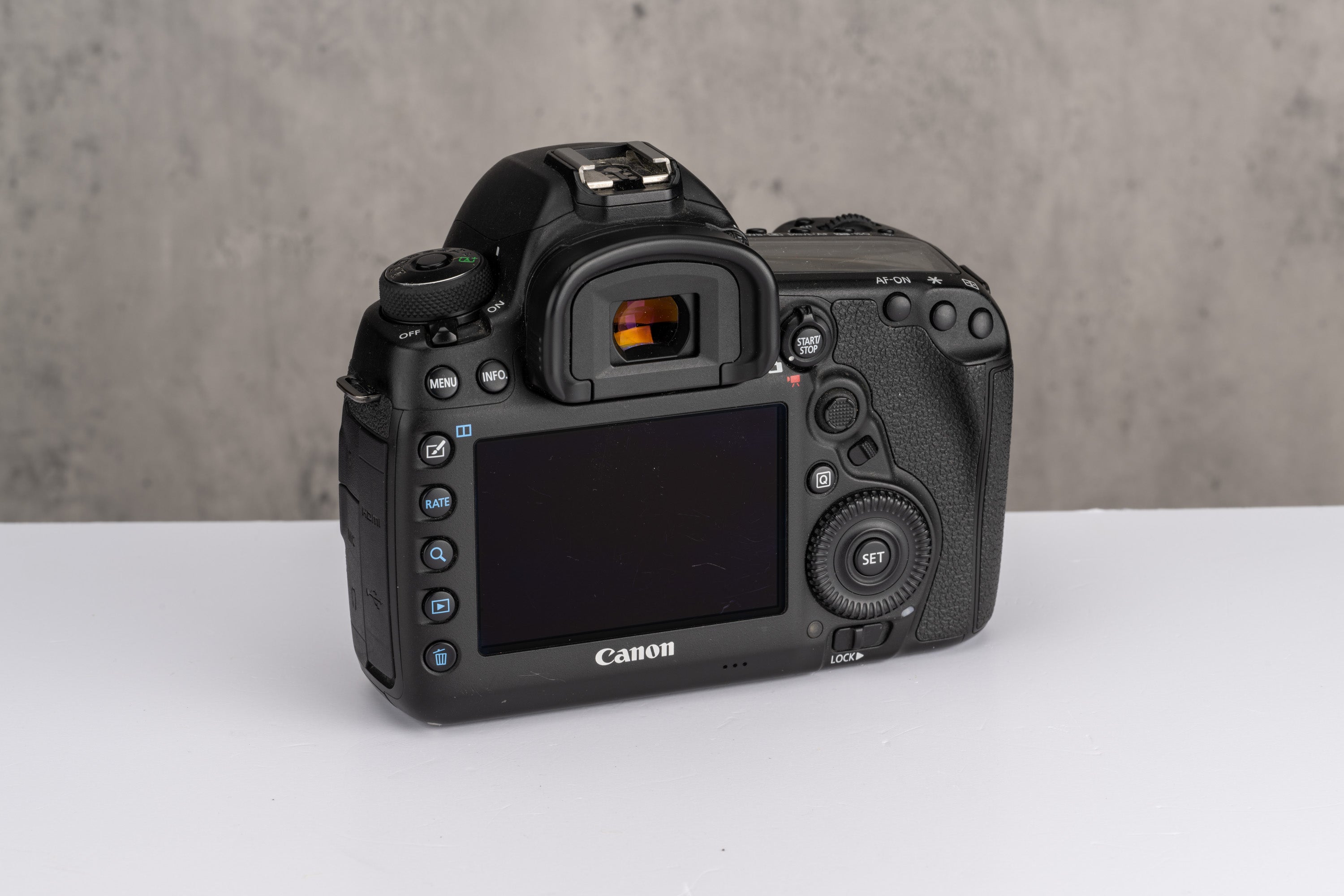 Used Canon EOS 5D Mark IV Digital SLR Camera Body (000883)