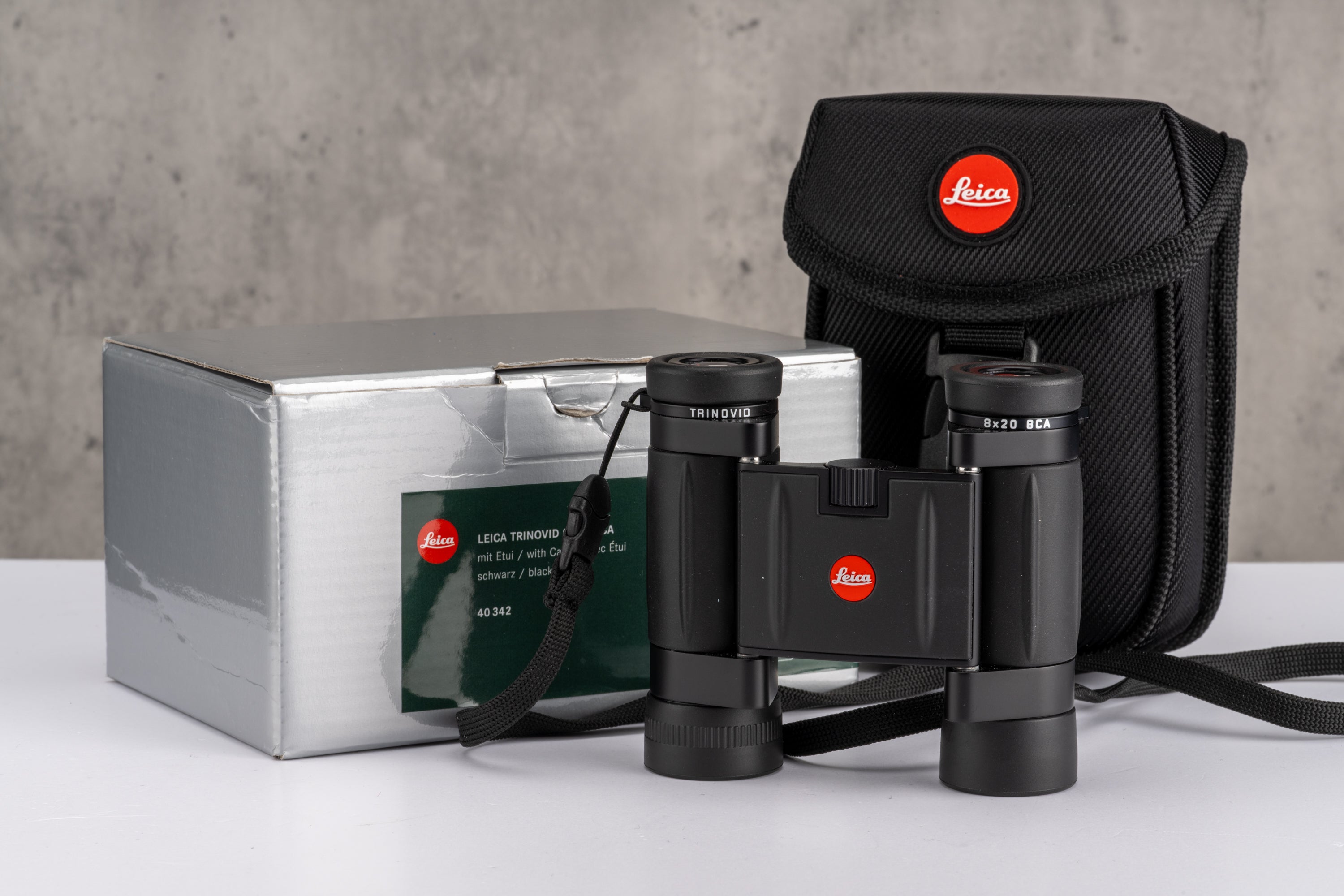 Used Leica Trinovid 8x20 BCA Binoculars