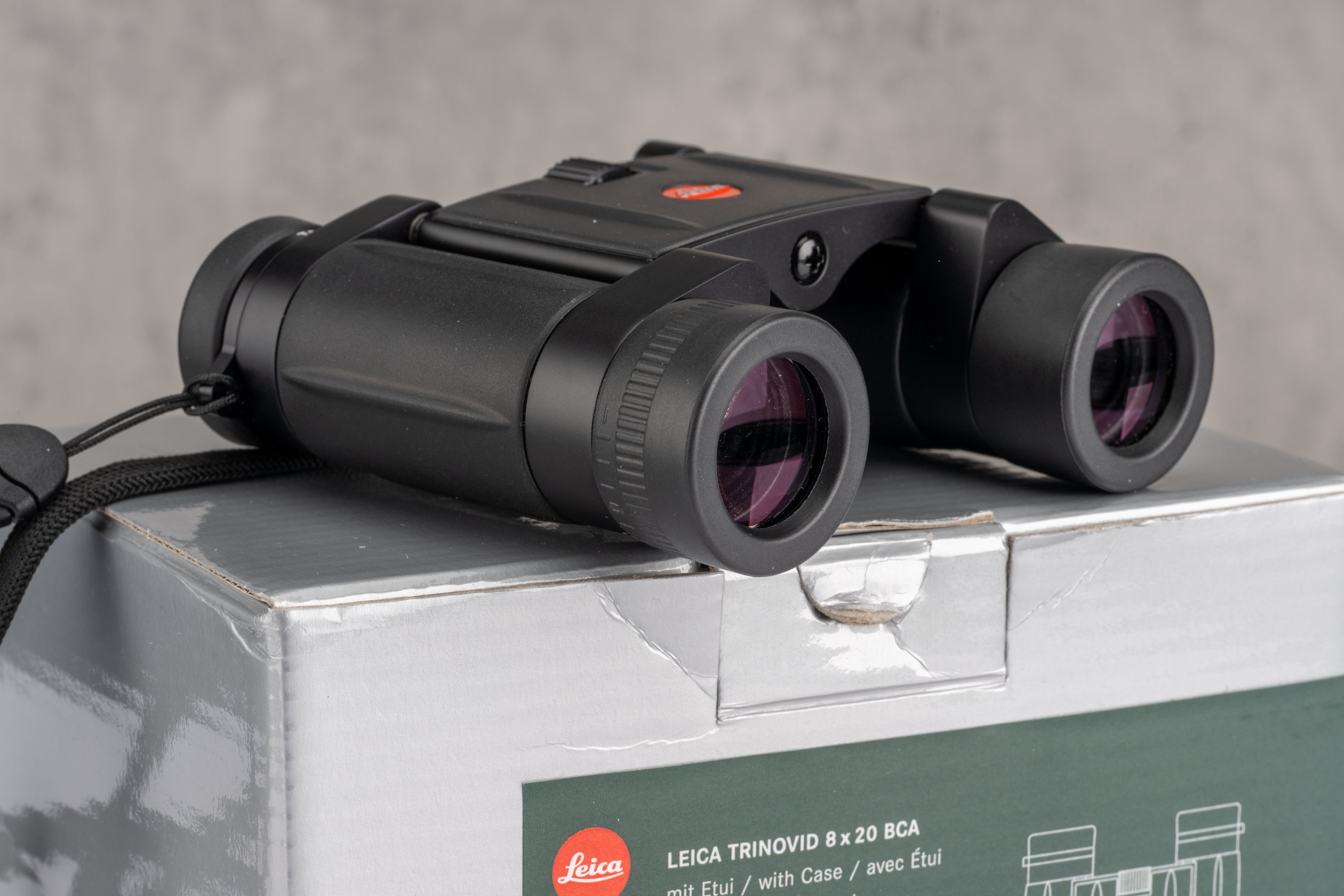 Used Leica Trinovid 8x20 BCA Binoculars