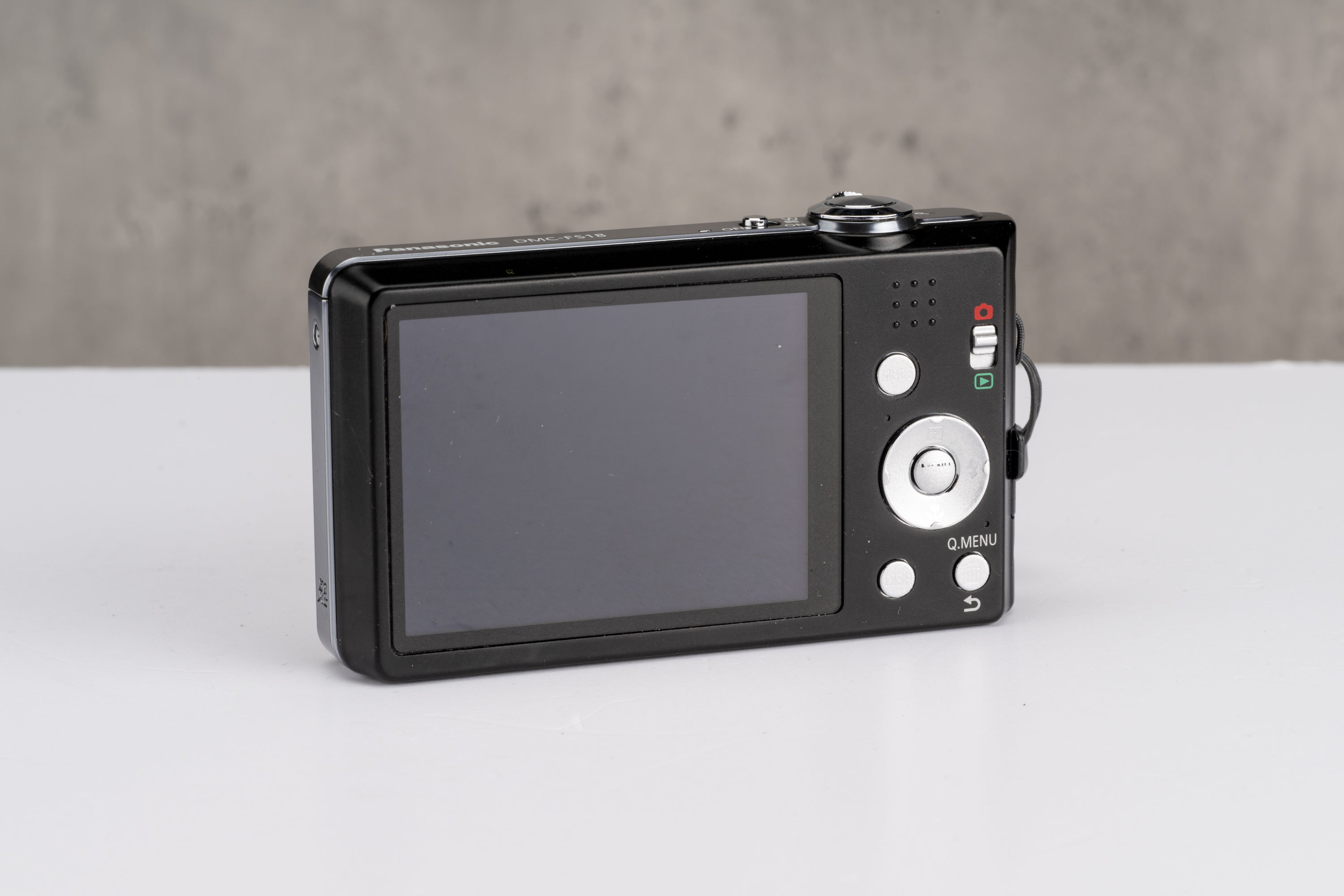 Used Panasonic Lumix DMC-FS18