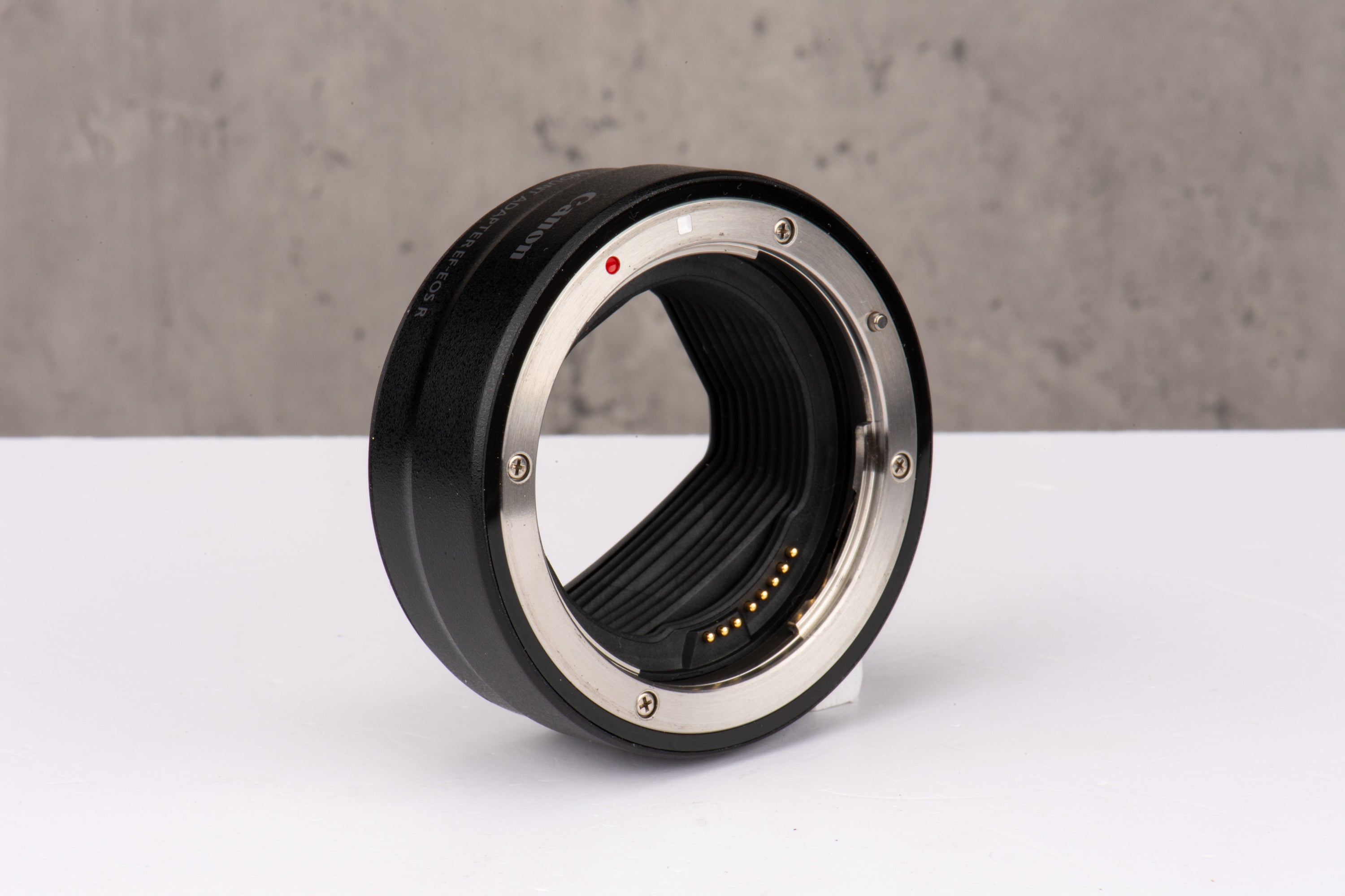 Used Canon EF-EOS R Mount Adapter [019815]