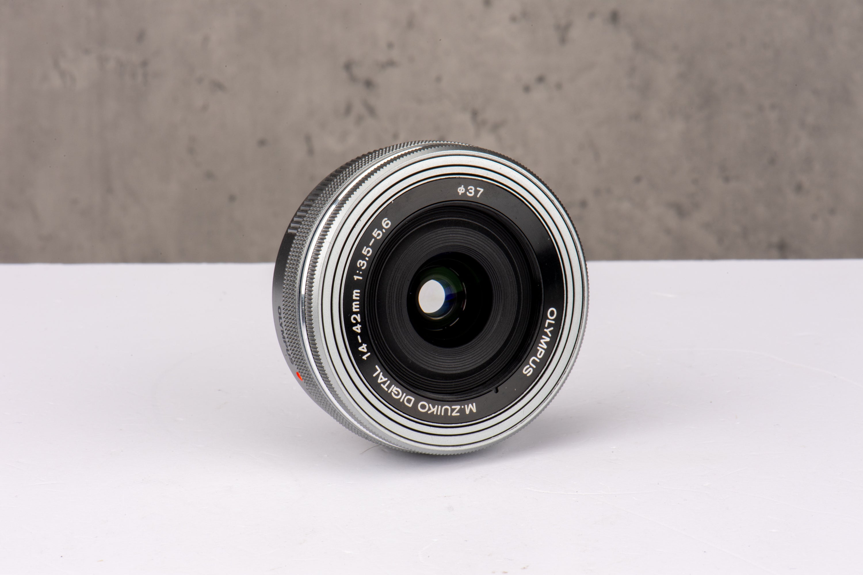 Used Olympus M.Zuiko Digital 14-42mm f/3.5-5.6 EZ MSC
