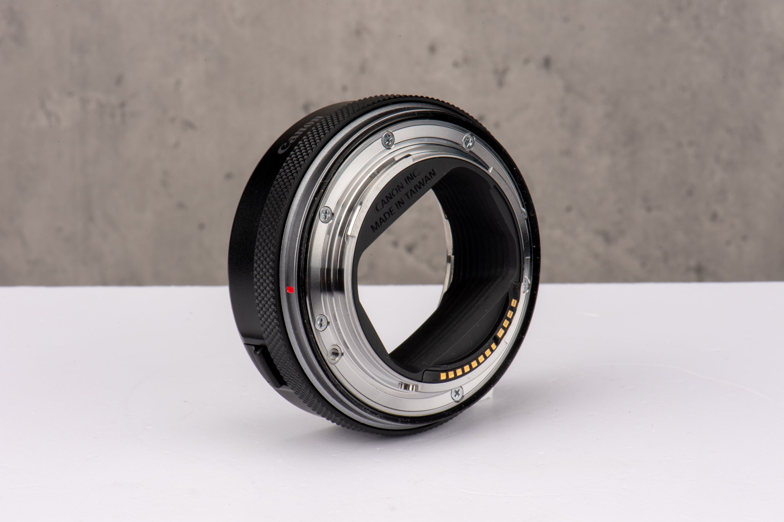 Used Canon Control Ring Mount Adapter EF-EOS R
