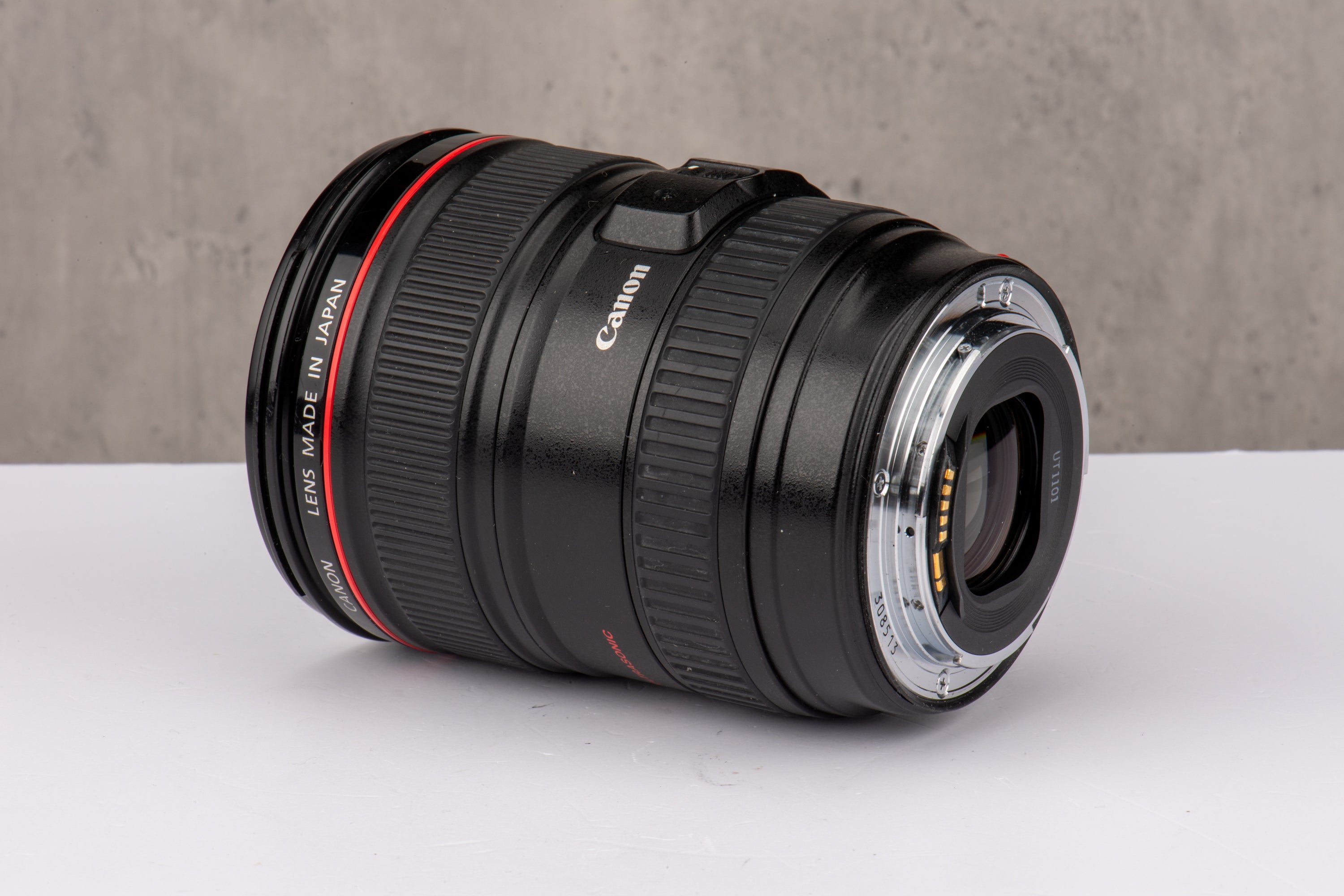 Used Canon EF 24-105mm f/4 L IS USM [513]