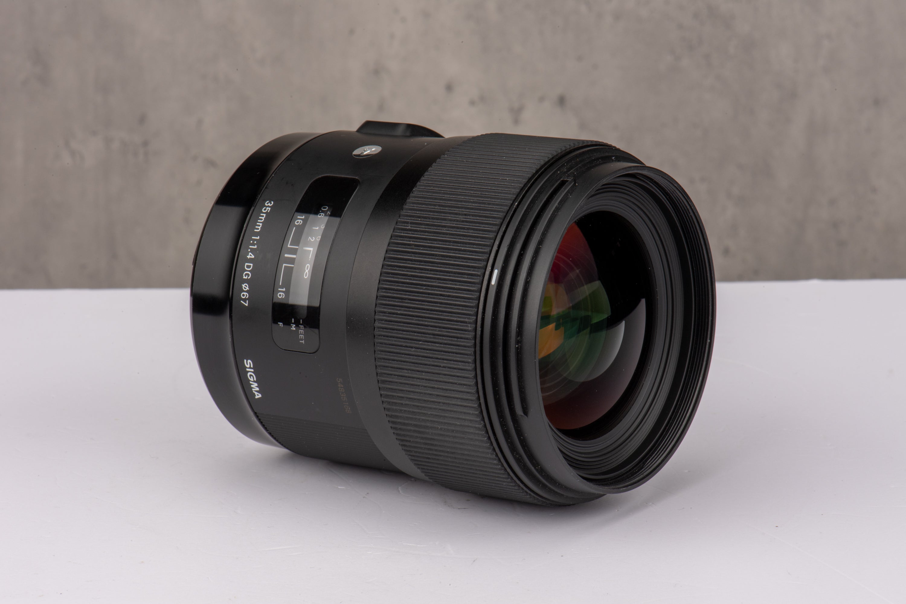 Used Canon EF fit Sigma 35mm f/1.4 DG Art