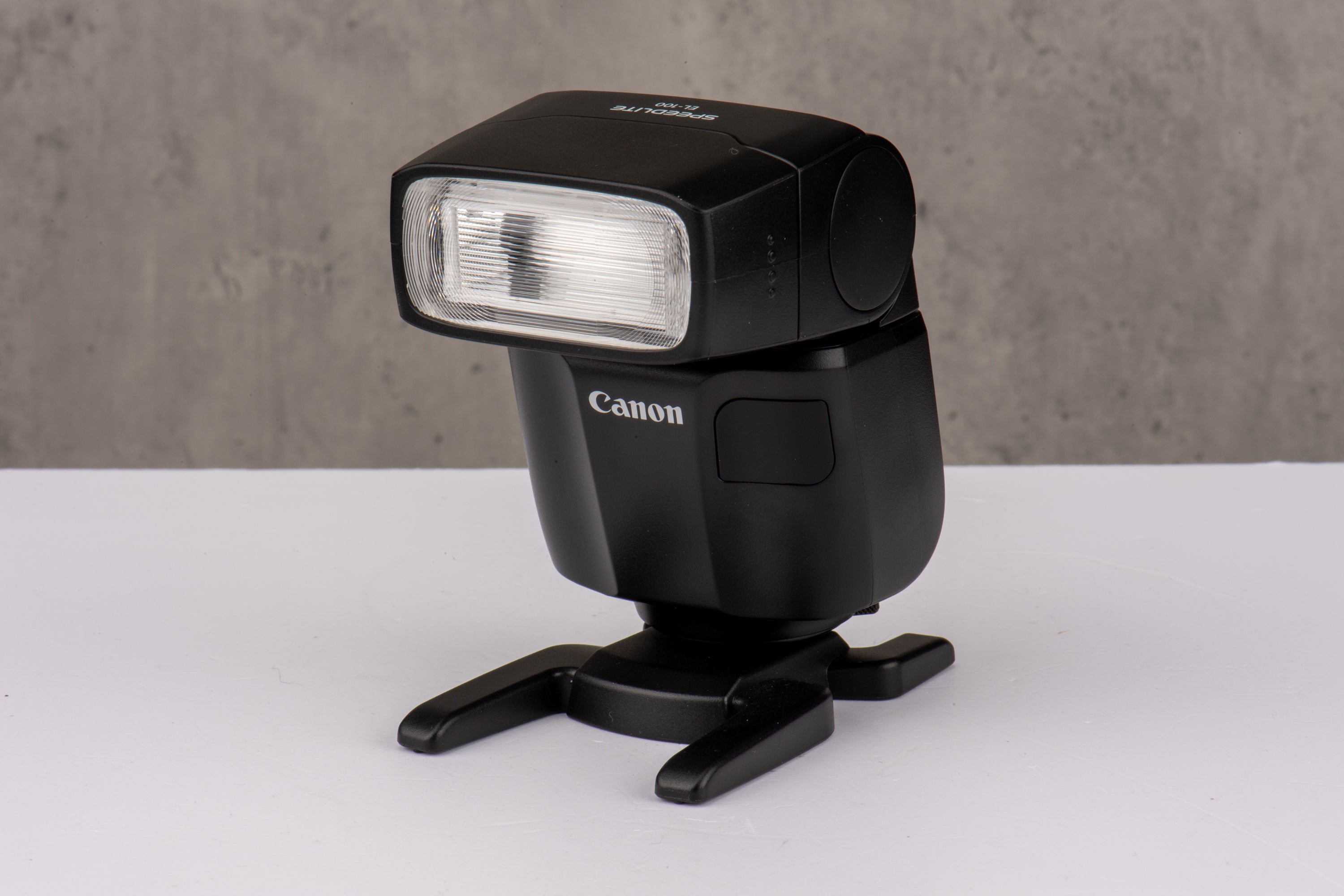 Used Canon Speedlite EL-100 Flash