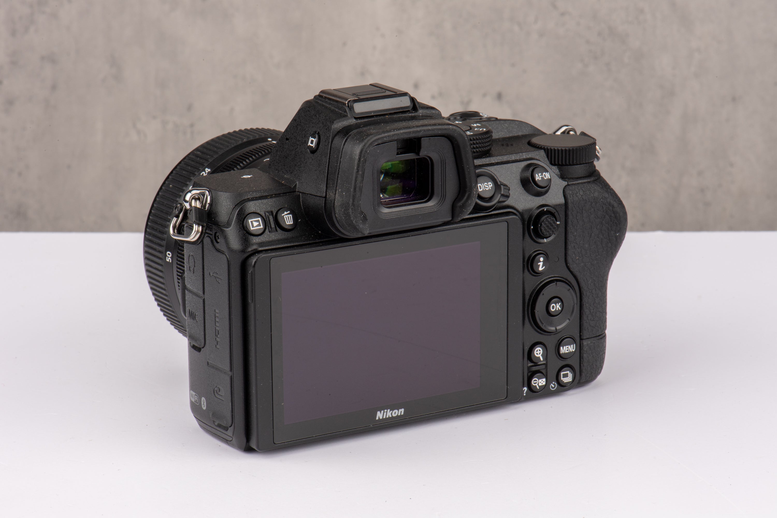 Used Nikon Z5 & 24-50mm