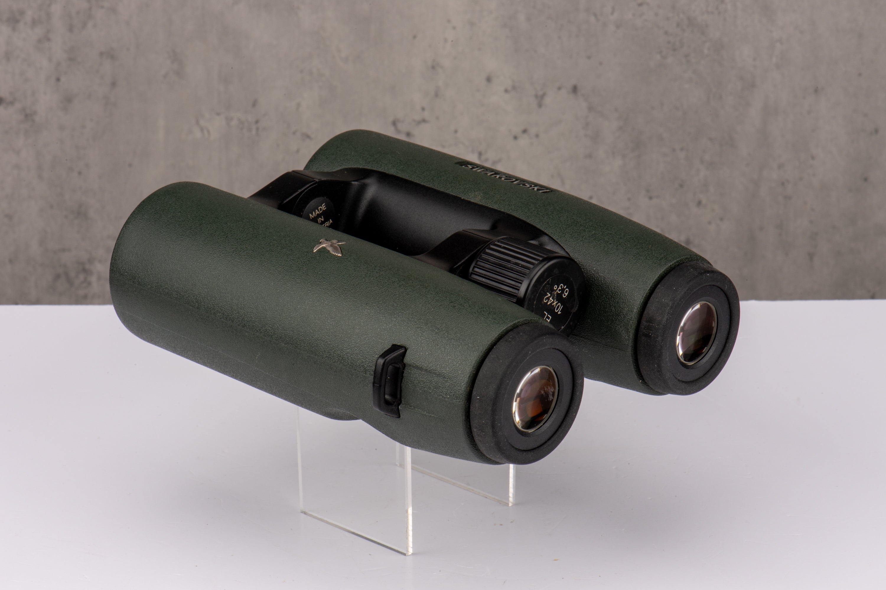 Used Swarovski 10x42 EL Binoculars [463]