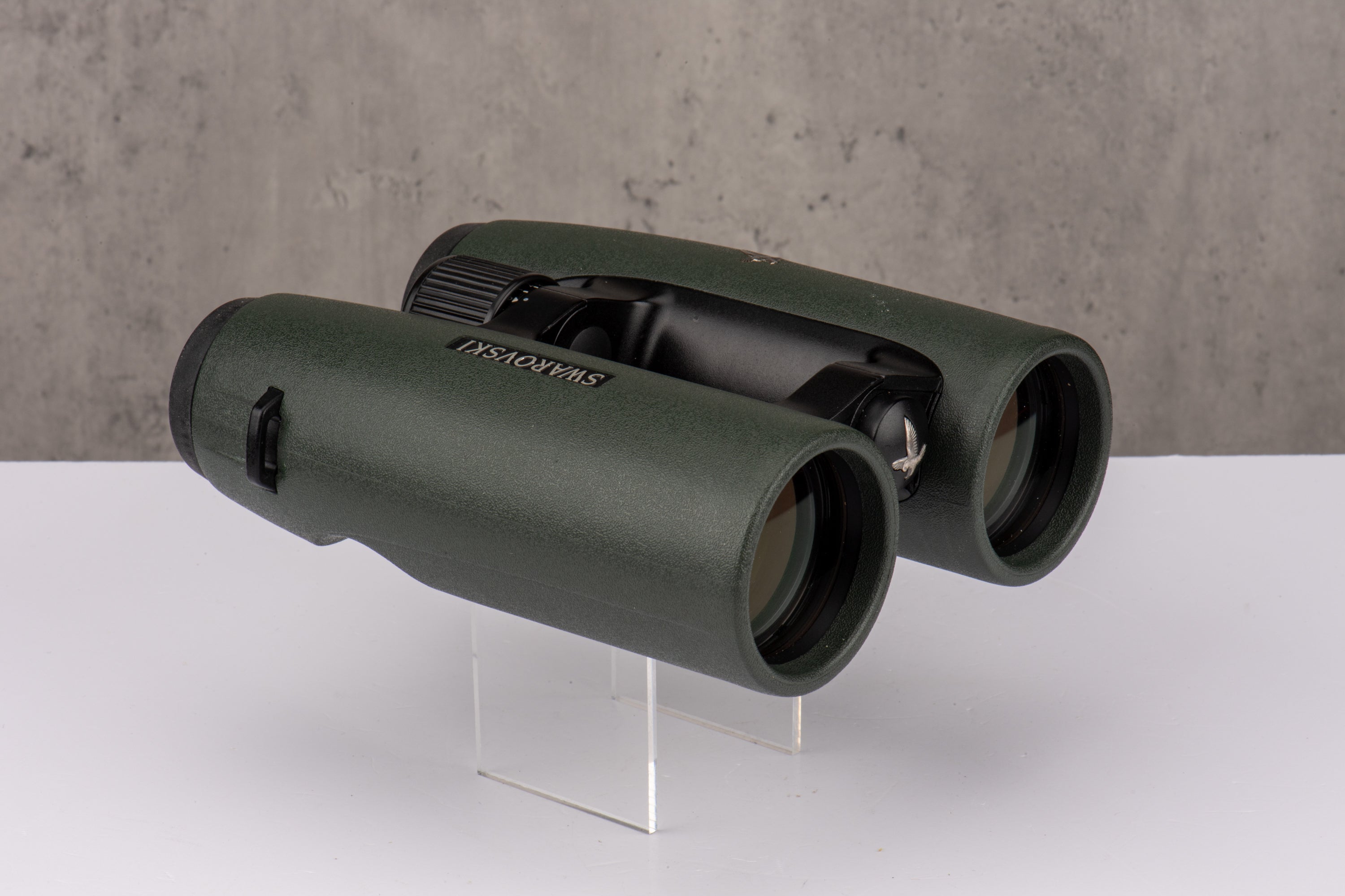 Used Swarovski 10x42 EL Binoculars