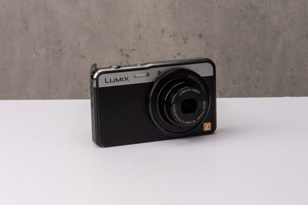 Used Panasonic Lumix XS3 Silver | Bass & Bligh Harrogate