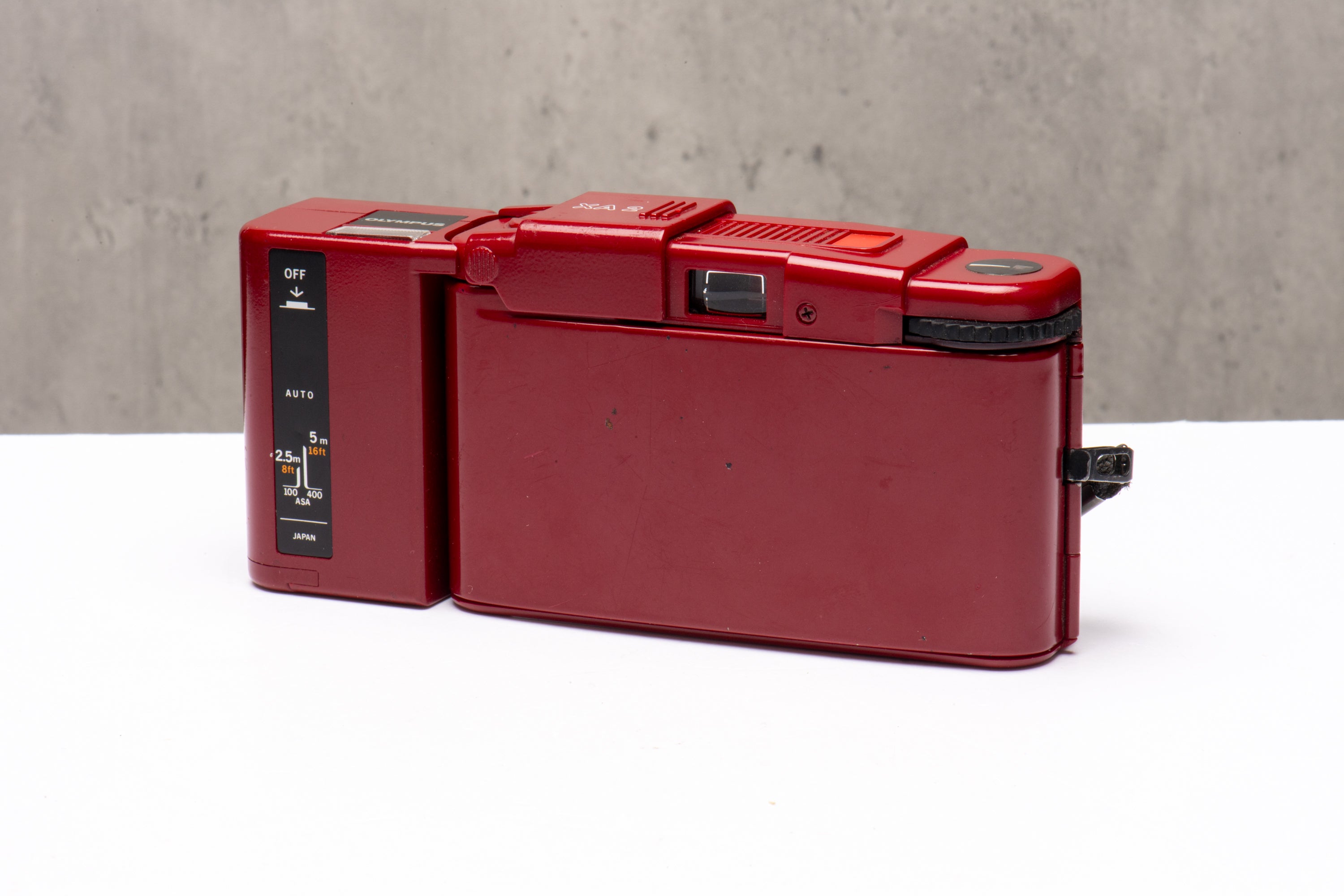 Used Olympus XA2 w/ A11 Flash - Red