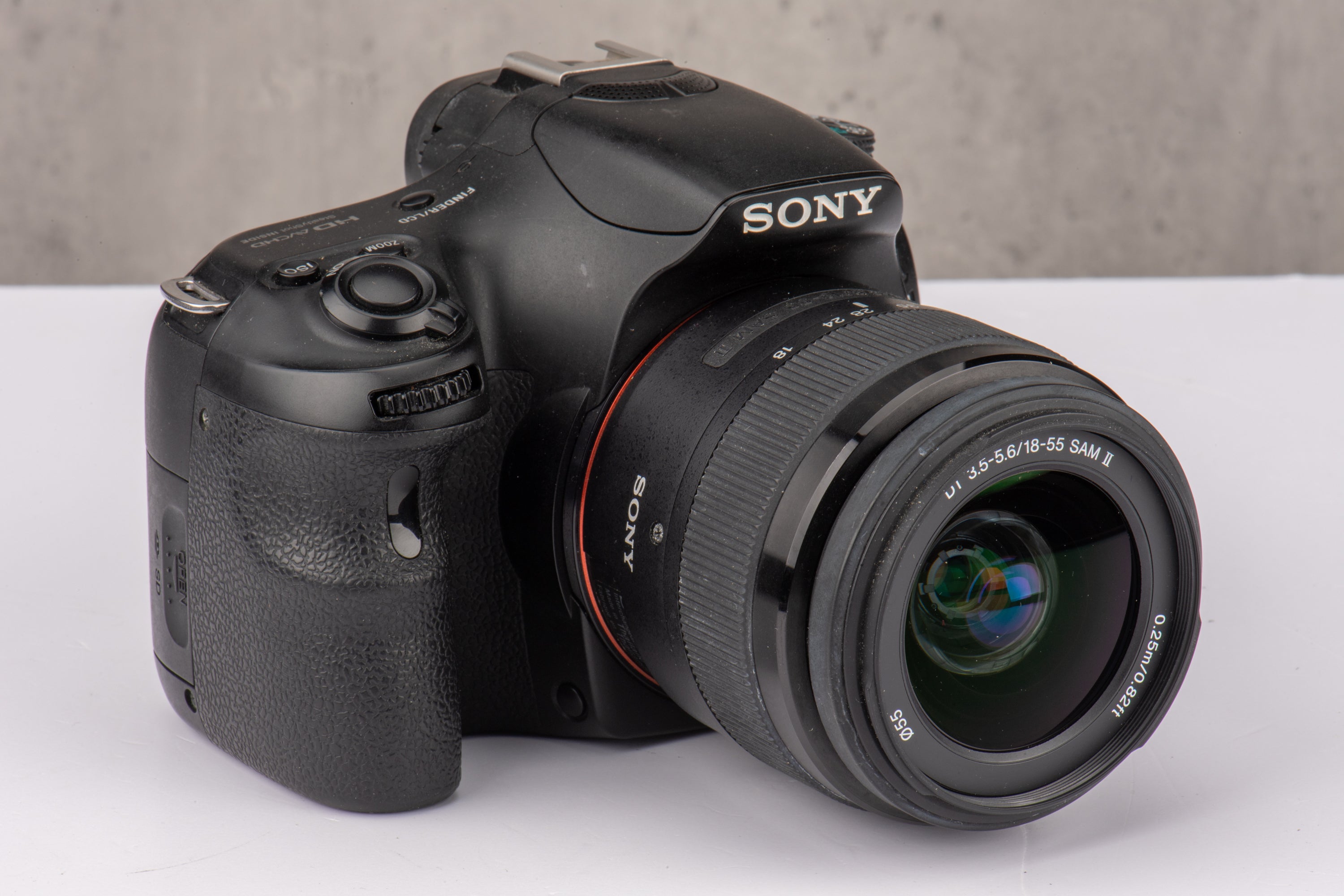 Used Sony Alpha a58  w/18-55mm f/3.5-5.6 SAM II