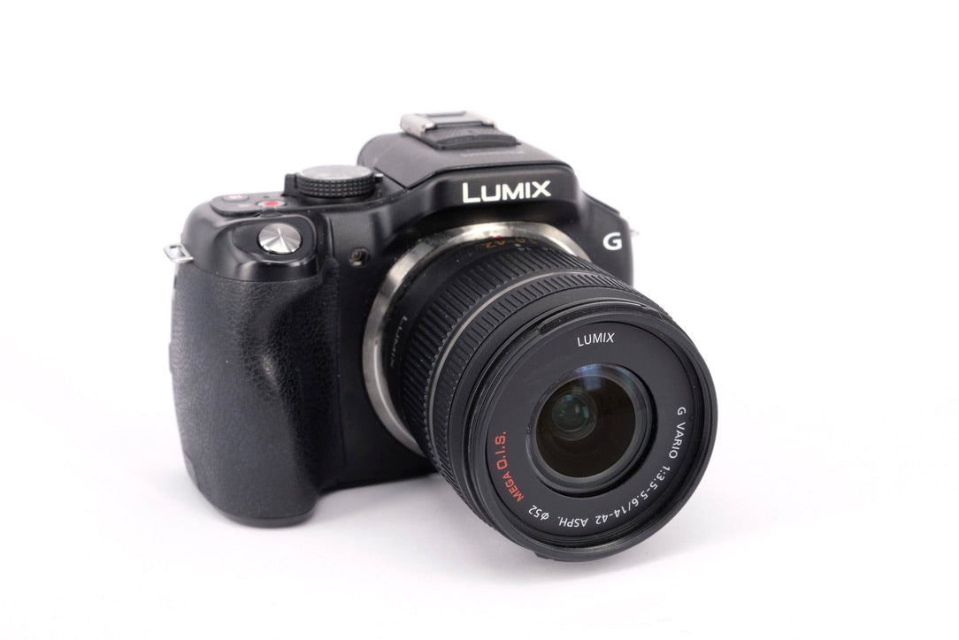 Used Panasonic Lumix G5 + 14-42mm Mirrorless Camera