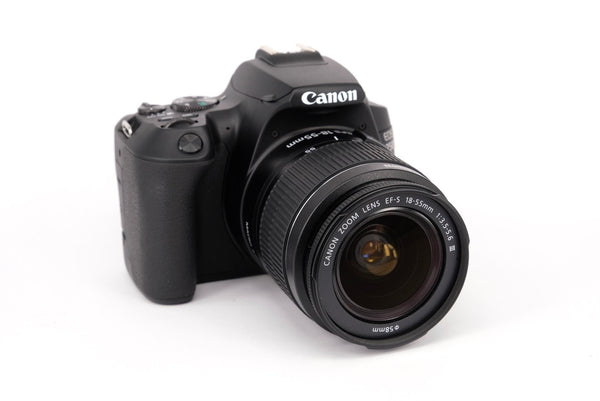 Used Canon EOS 250D DSLR + 18-55mm III Lens