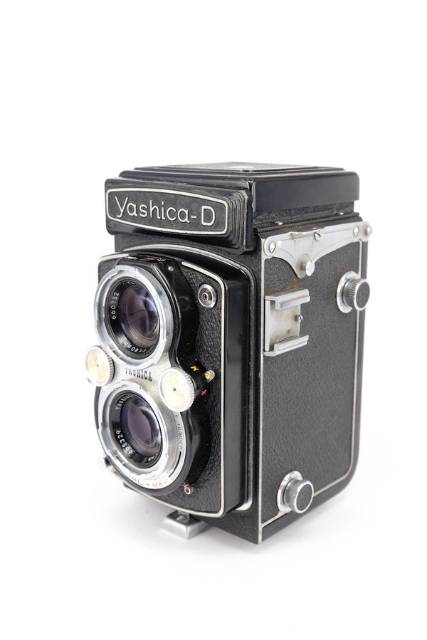 Used Yashica-D (80mm f/3.5) TLR Camera