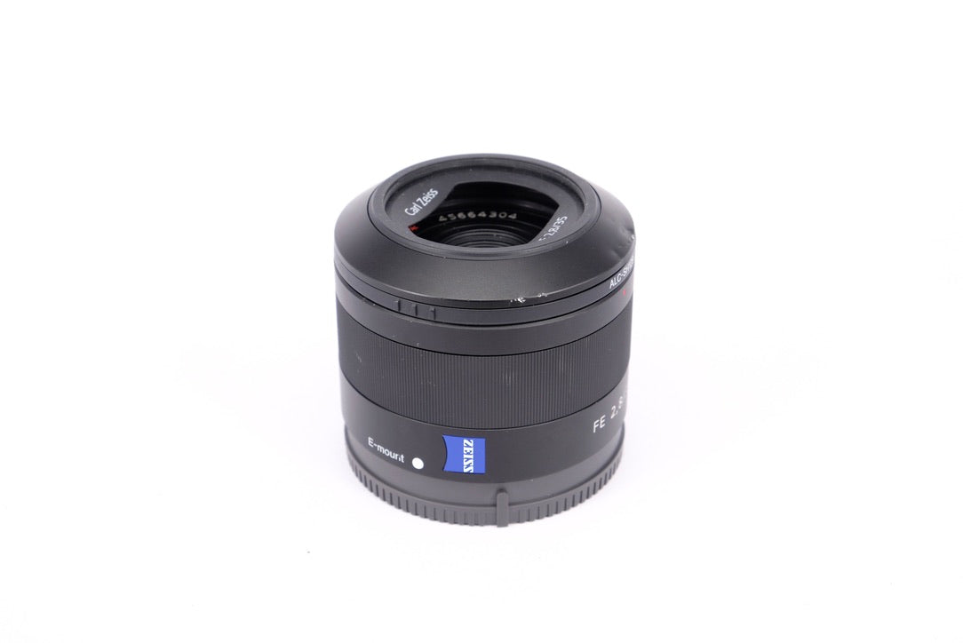 Used Sony FE 35mm f/2.8 ZA T* Lens