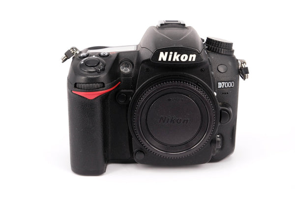8,127円Nikon D7000 BoDy