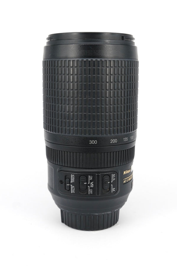 Used Nikon AF-S 70-300mm f/4.5-5.6G VR IF-ED Lens