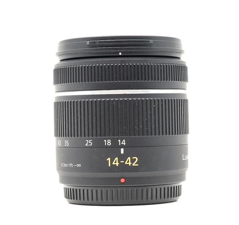 Panasonic Lumix G Vario 14-42mm f/3.5-5.6 ASPH Mega O.I.S.